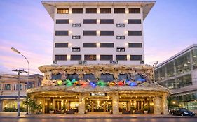 Tiger Complex Hotel